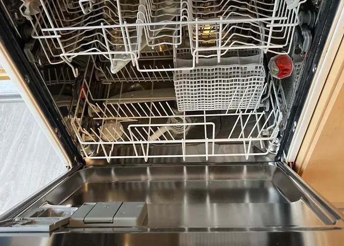 Dom wakacyjny - Am Bahnhof Mit Wlan & Garten