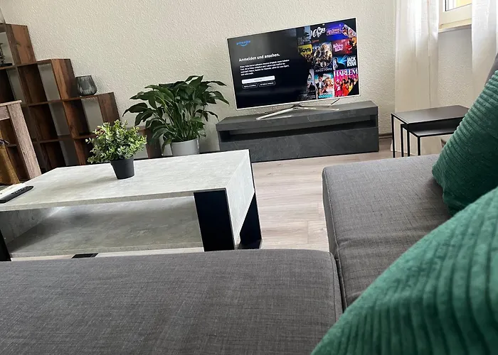 Dom wakacyjny - Am Bahnhof Mit Wlan & Garten Kusel